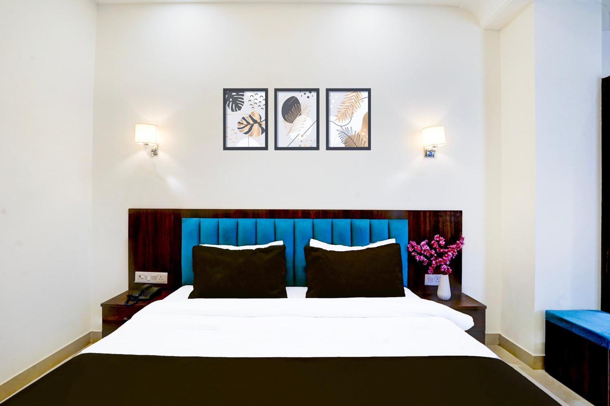 Hotel Collection O Golden Sapphire Džajpur Exteriér fotografie